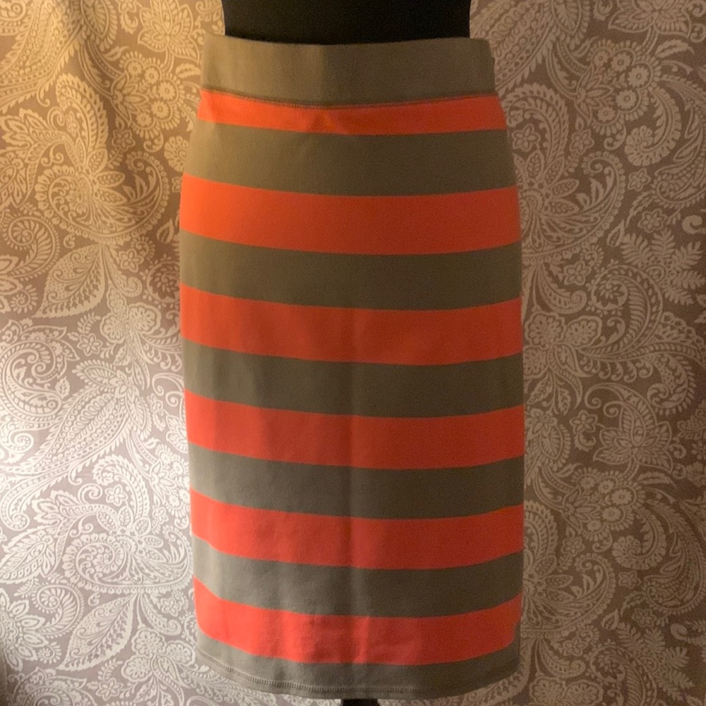 Old Navy Striped Pencil Skirt